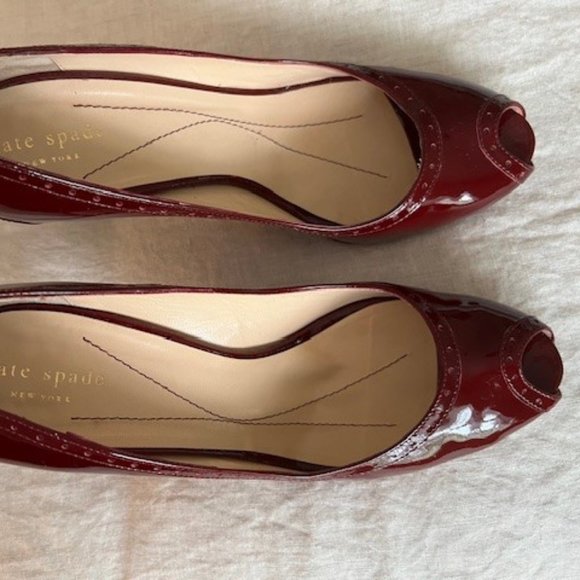 Gorgeous Kate Spade New York Ruby Heels - Picture 2 of 8